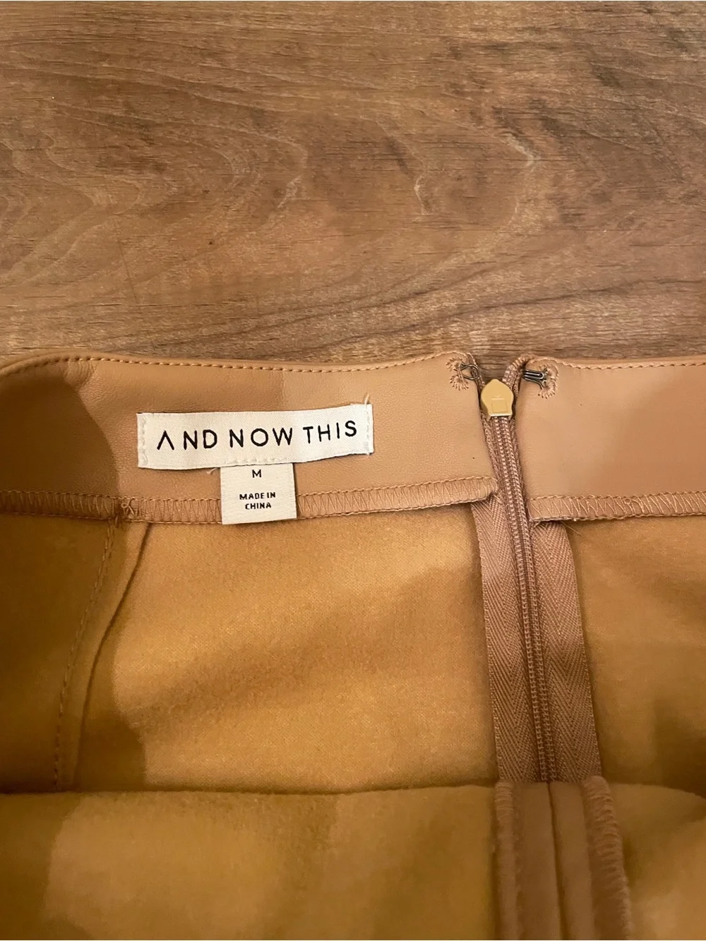 AND NOW THIS - Trendy Brown Vegan Leather Cargo Mini Skirt Size Medium